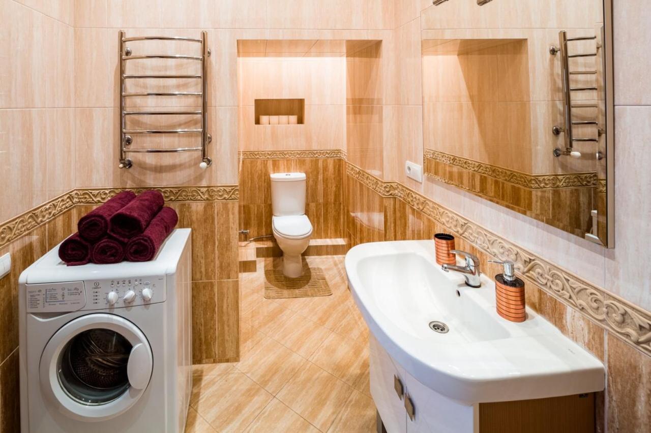 Appartement Romari Лесі Українки à Lviv Extérieur photo