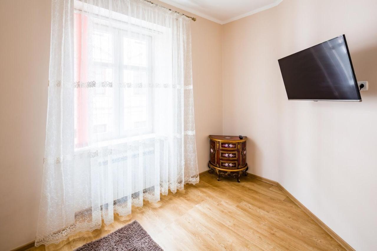 Appartement Romari Лесі Українки à Lviv Extérieur photo