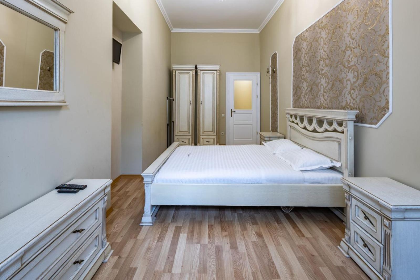 Appartement Romari Лесі Українки à Lviv Extérieur photo