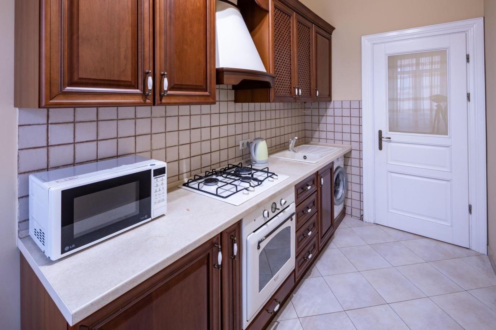 Appartement Romari Лесі Українки à Lviv Extérieur photo
