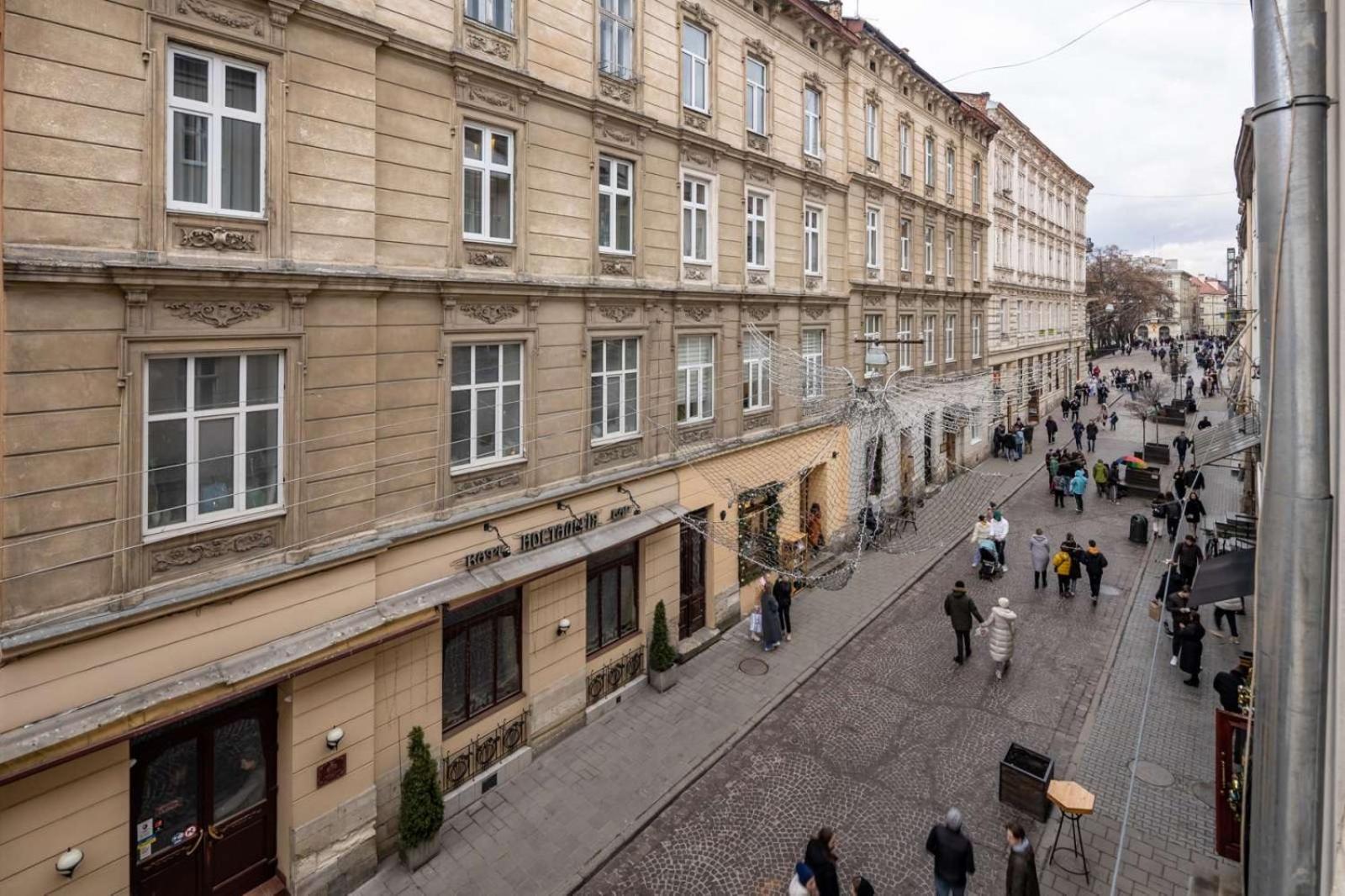 Appartement Romari Лесі Українки à Lviv Extérieur photo