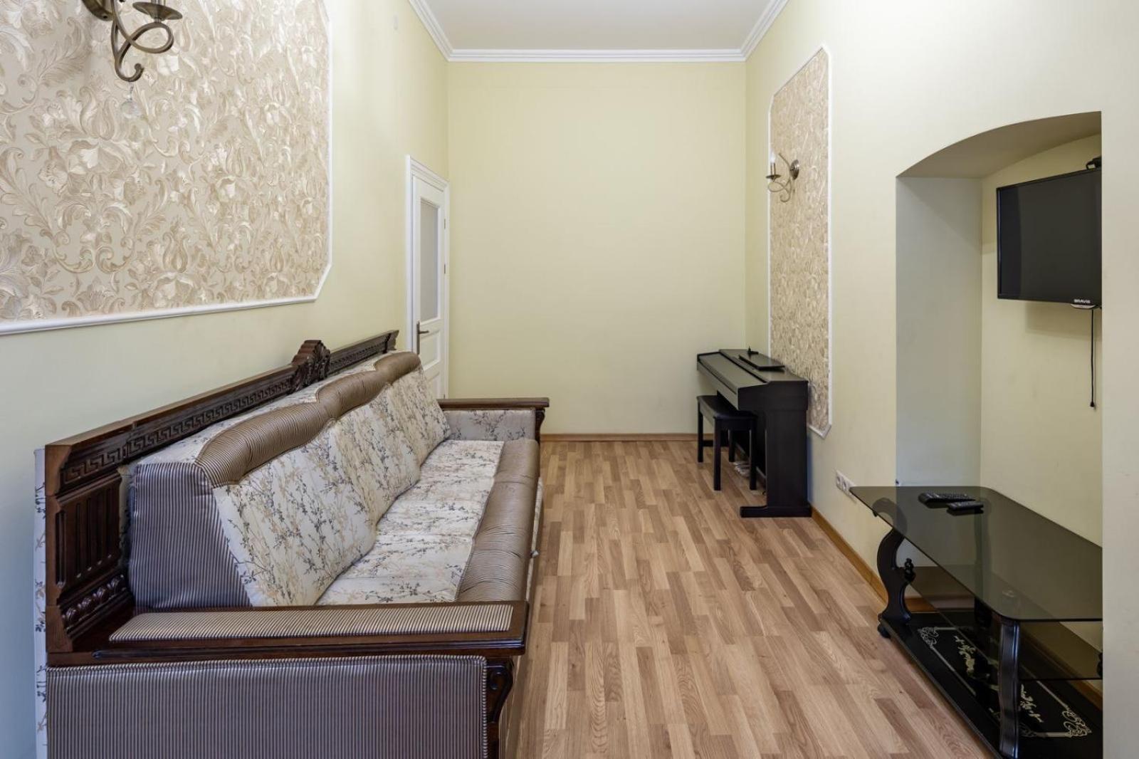 Appartement Romari Лесі Українки à Lviv Extérieur photo